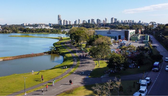 Após chuva no fim de semana, massa de ar frio derruba as temperaturas no Paraná